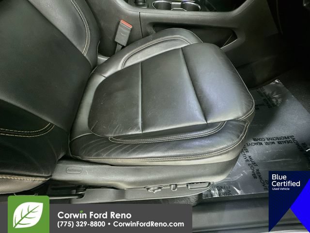Used 2020 Chevrolet Traverse LT w/ LT Premium Package FWD image 34