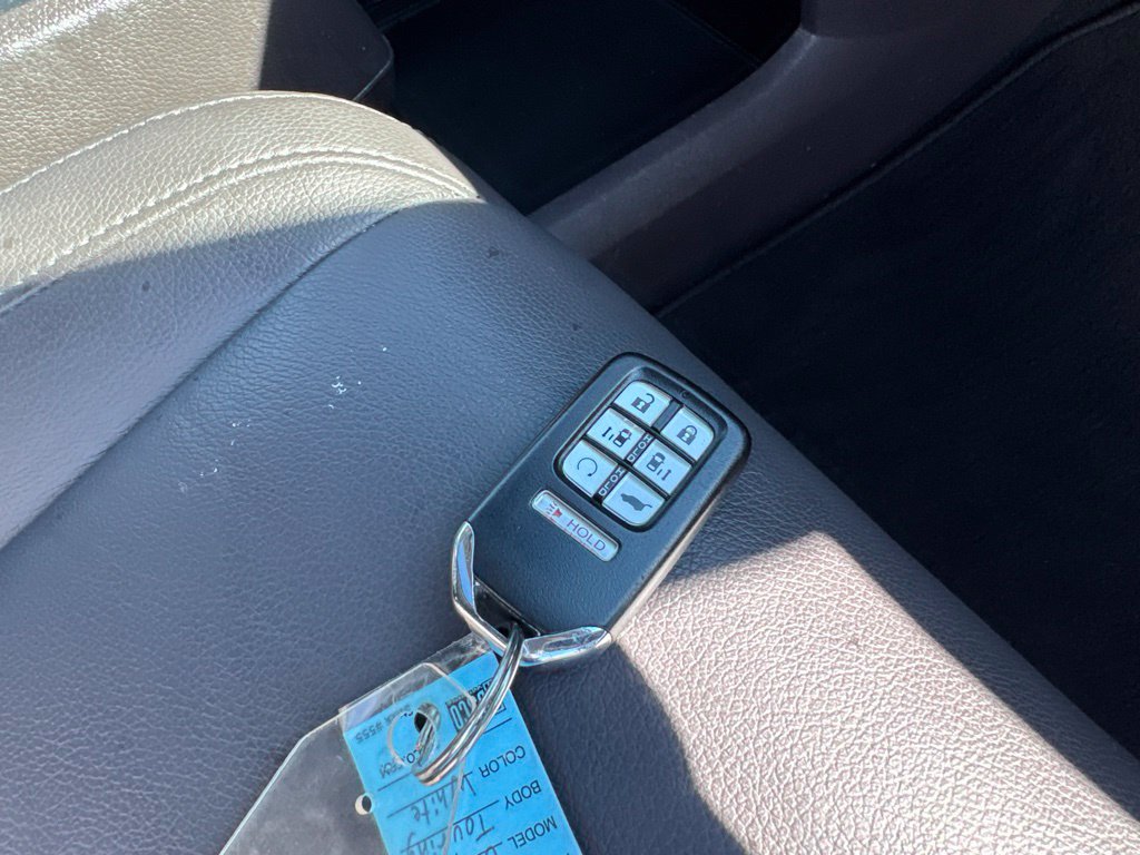 Used 2018 Honda Odyssey Touring image 41