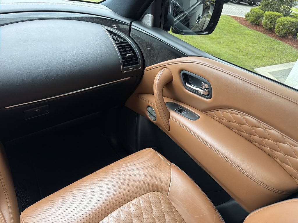 Used 2023 INFINITI QX80 Sensory w/ Cargo Package AWD/4WD image 17