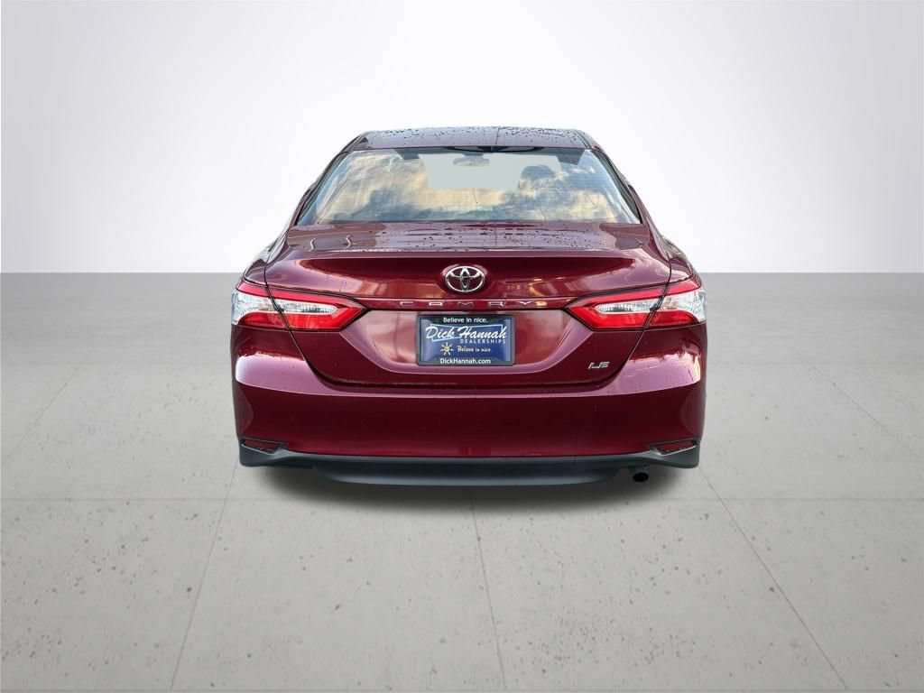 Used 2018 Toyota Camry L image 7