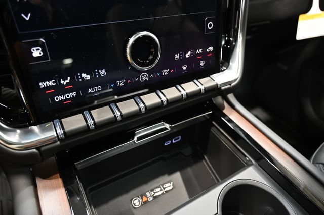New 2026 GMC Yukon XL Denali w/ Sun & Power Step Package AWD/4WD image 20