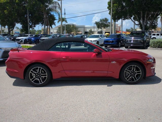 Used 2022 Ford Mustang GT Premium w/ Equipment Group 401A RWD image 2