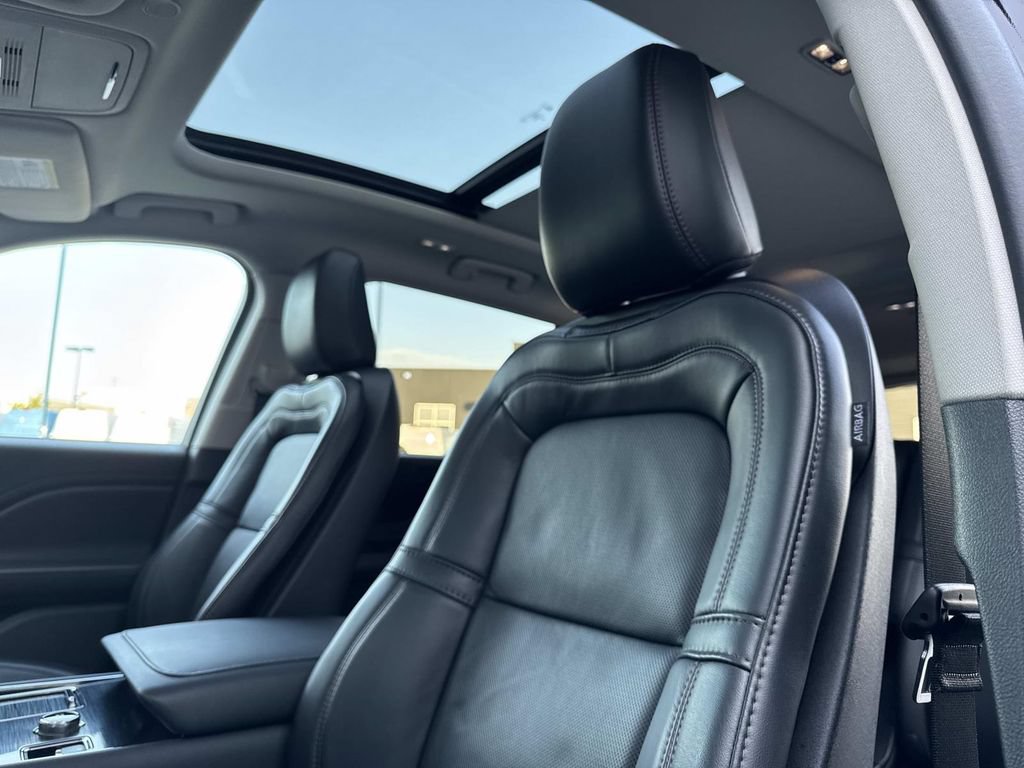 Used 2025 Lincoln Aviator Reserve w/ Illumination Package AWD/4WD image 21