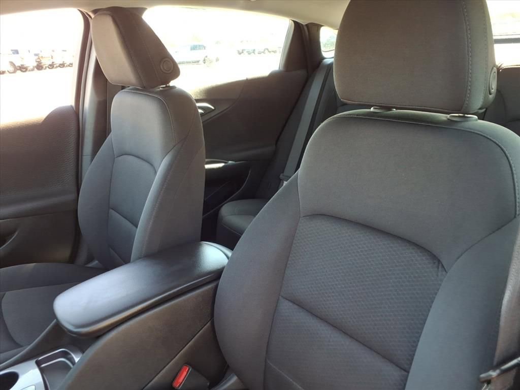 Used 2024 Chevrolet Malibu LS image 17