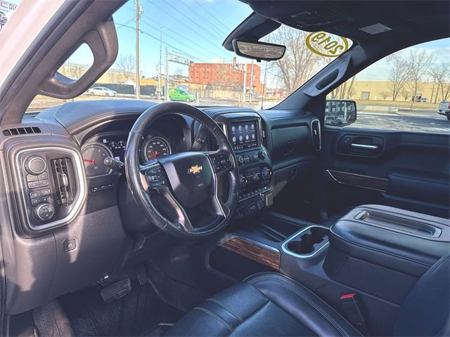 Used 2019 Chevrolet Silverado 1500 High Country w/ Technology Package image 10
