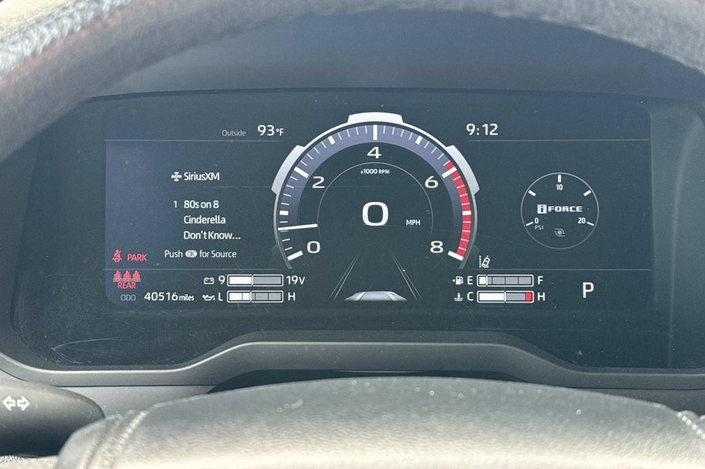 Used 2024 Toyota Tundra Limited AWD/4WD image 28