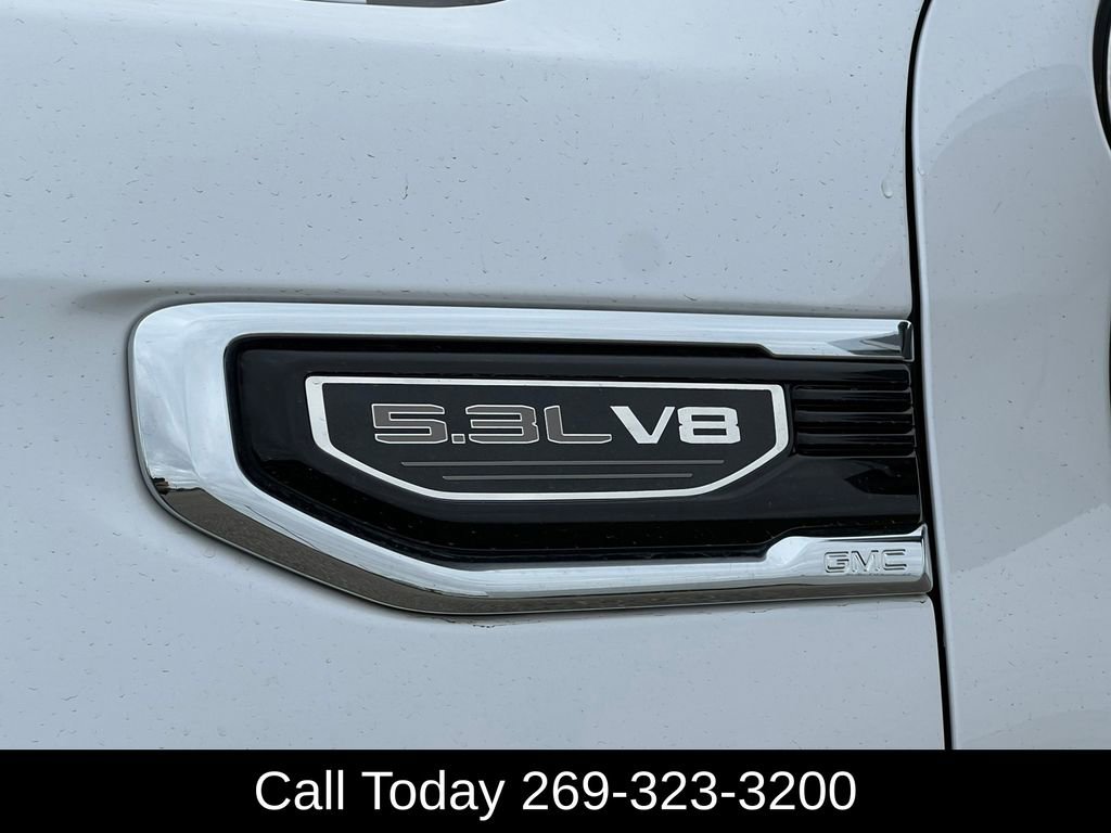 Used 2023 GMC Sierra 1500 SLT w/ SLT Convenience Package AWD/4WD image 2