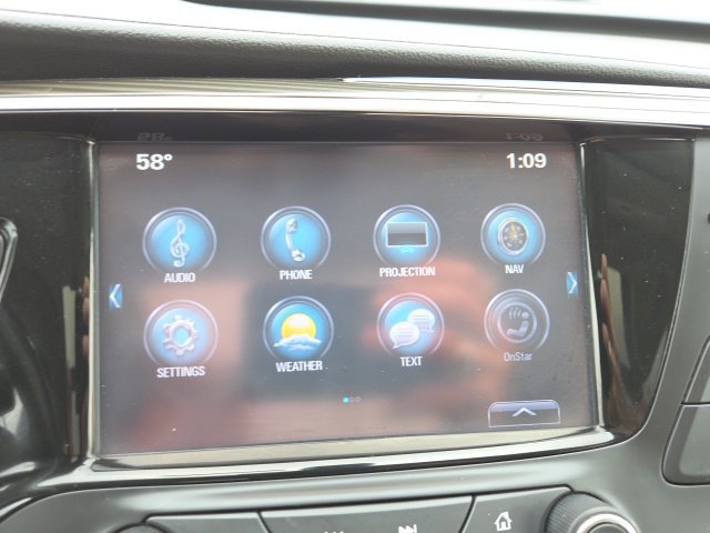 Used 2019 Buick Envision Essence FWD image 32