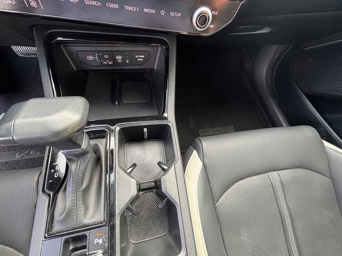 Used 2025 Kia K5 GT-Line w/ GT-Line Premium Package image 6
