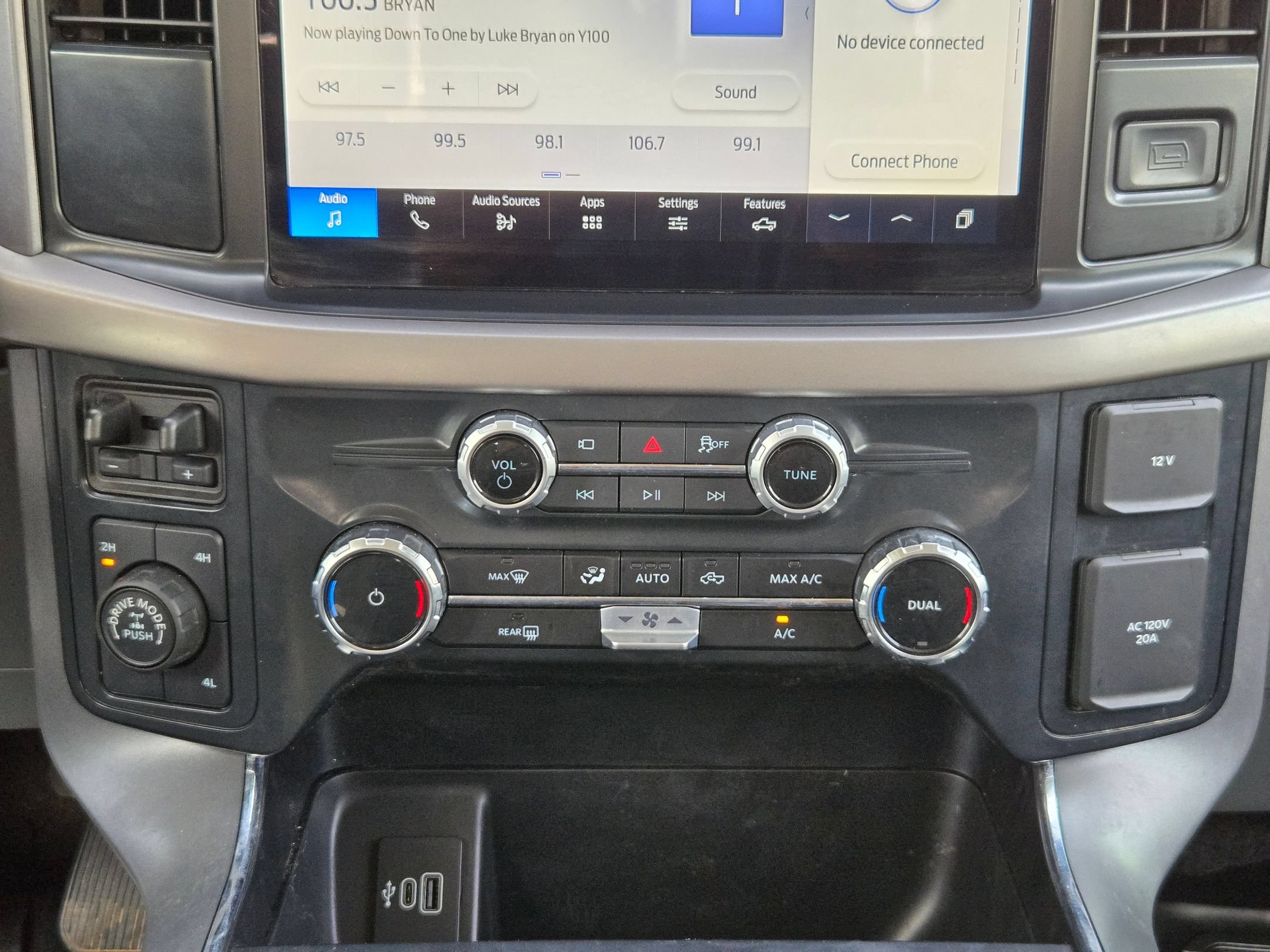 Used 2025 Ford F150 XLT w/ Equipment Group 301A Standard AWD/4WD image 19