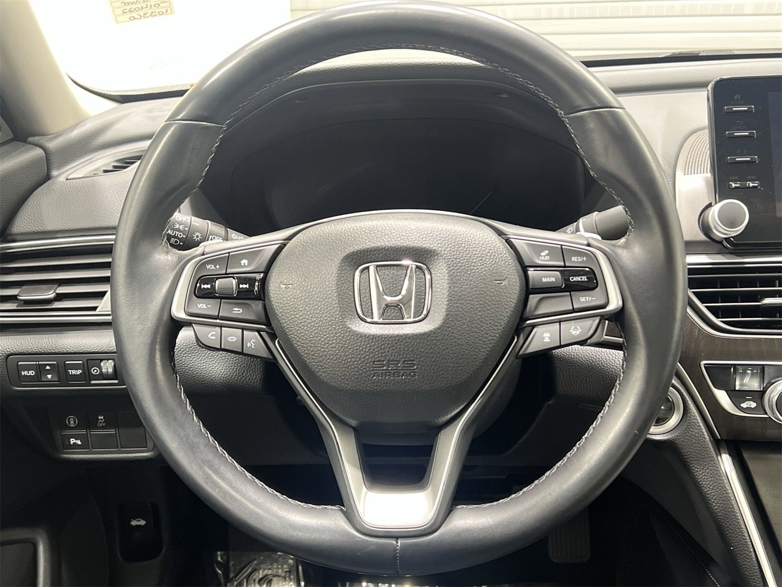 Used 2020 Honda Accord Touring image 14