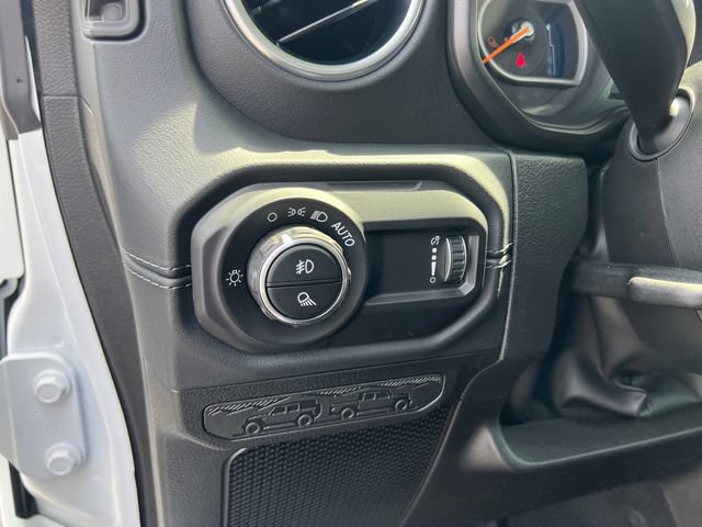 New 2026 Jeep Gladiator Sport AWD/4WD image 13