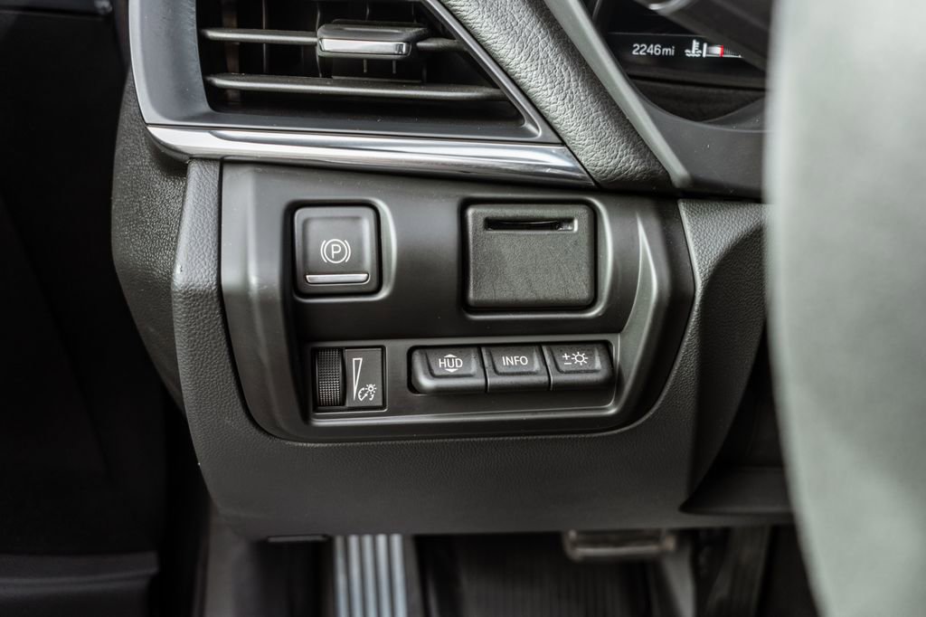 Used 2025 Cadillac CT4 V Blackwing w/ Driver Assist Package image 21