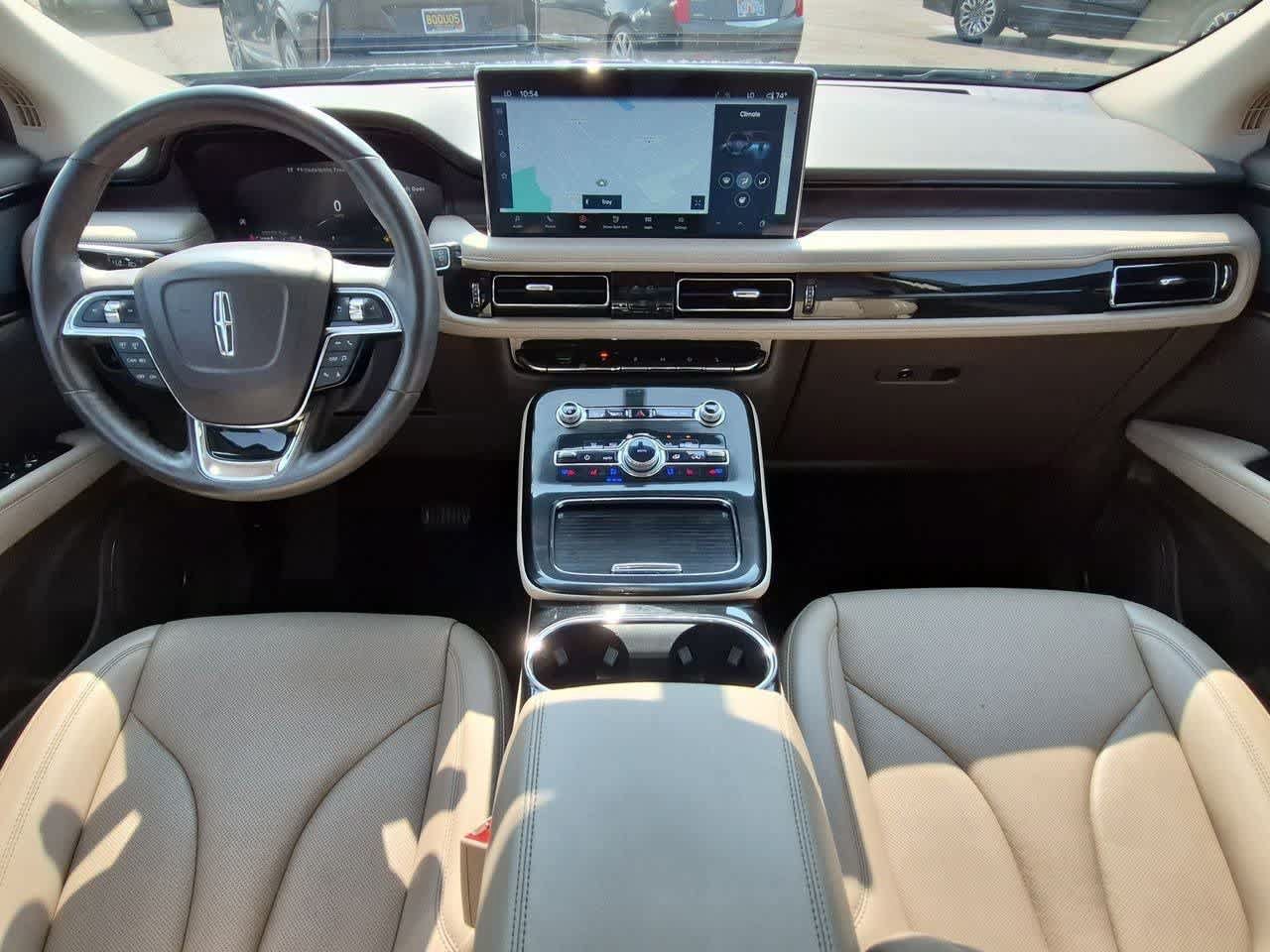 Used 2022 Lincoln Nautilus Reserve w/ Cargo Utility Package AWD/4WD image 15