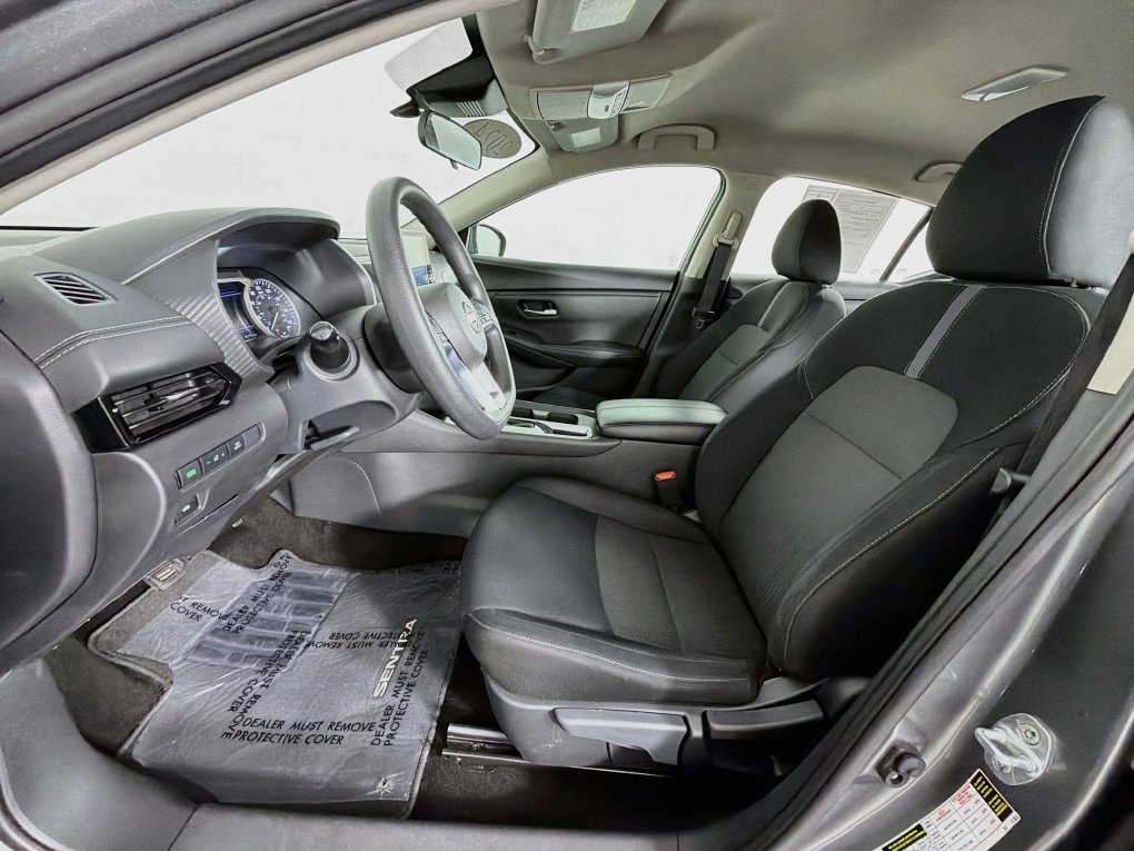 Used 2024 Nissan Sentra SV FWD image 12
