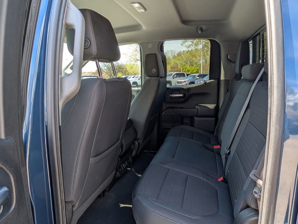 Used 2019 Chevrolet Silverado 1500 LT w/ All-Star Edition AWD/4WD image 23
