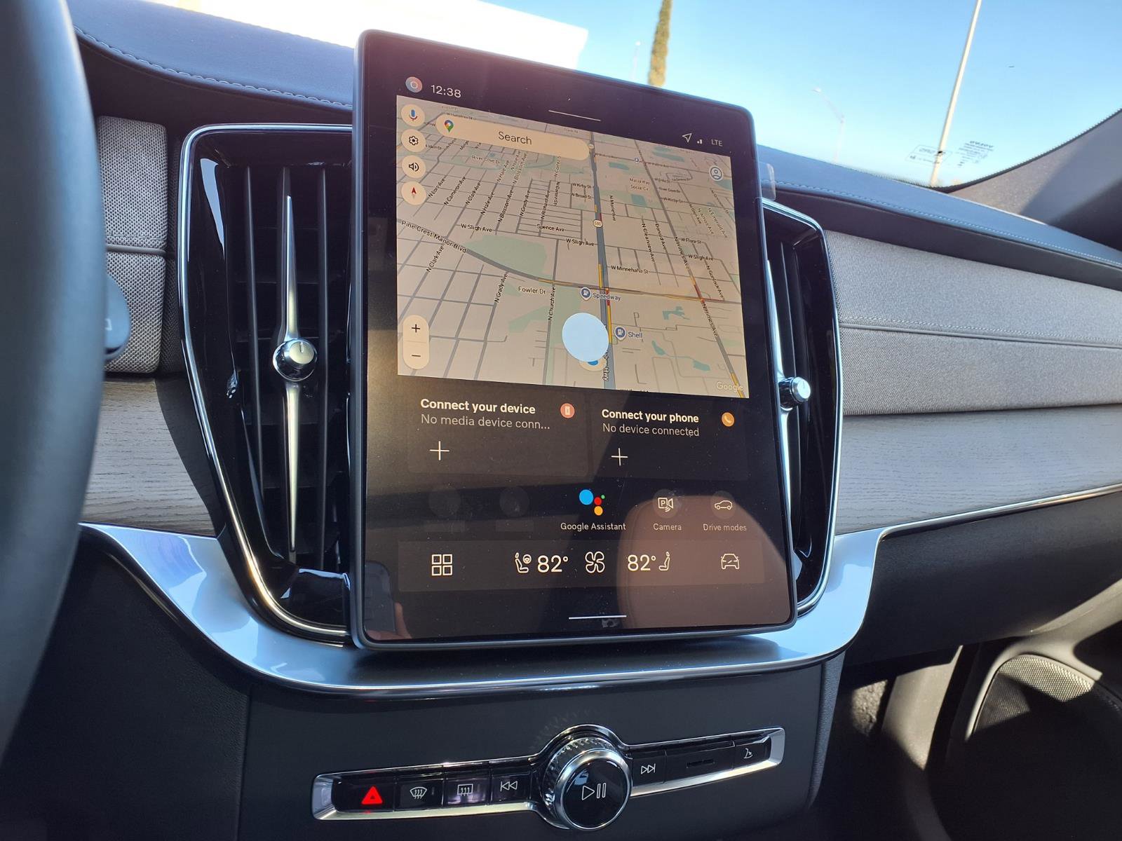 New 2026 Volvo XC90 B6 Ultra w/ Protection Package Premier image 16