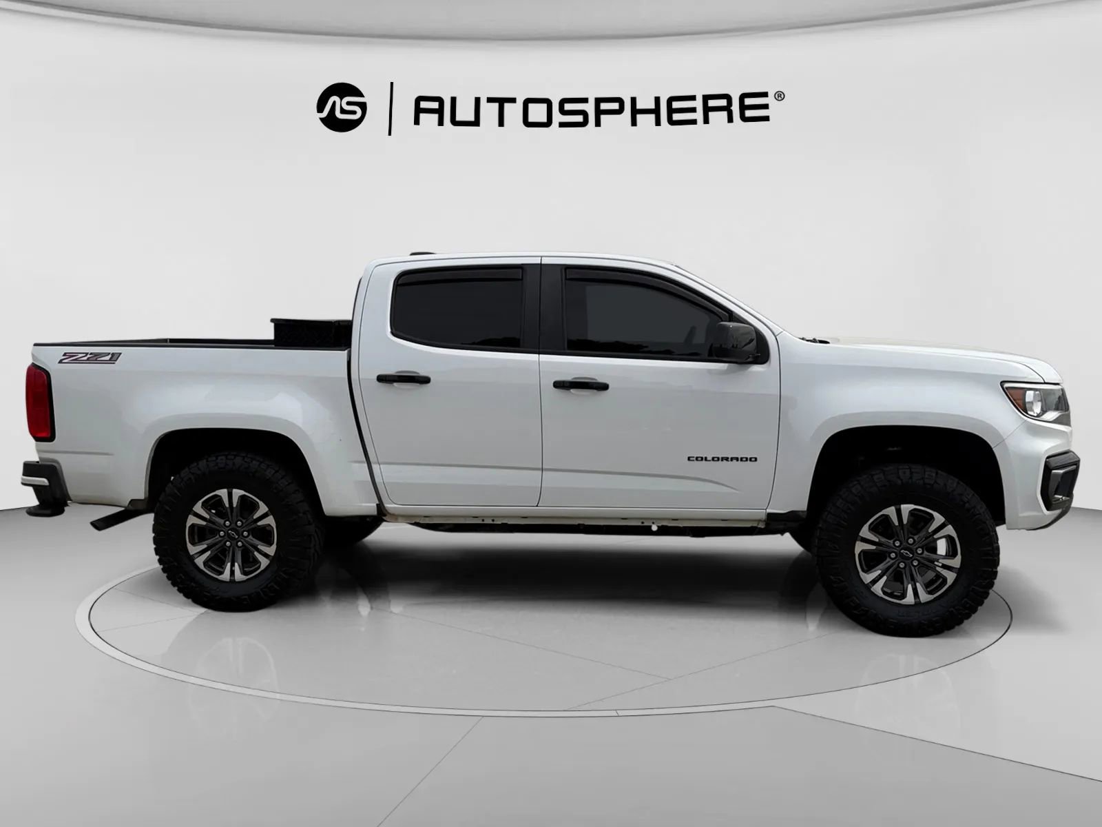 Used 2022 Chevrolet Colorado Z71 w/ Safety Package RWD image 11