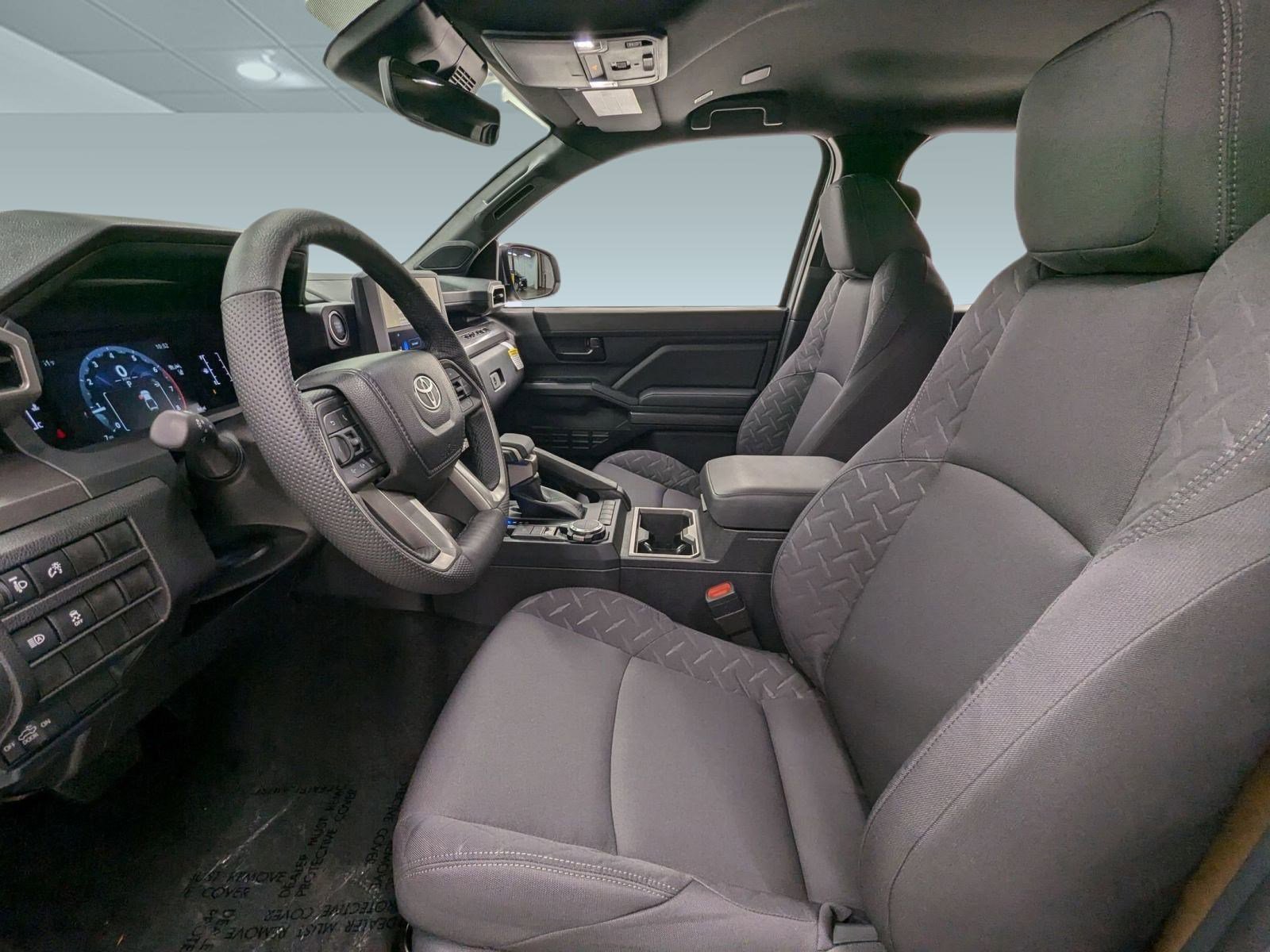 New 2025 Toyota Tacoma SR image 4