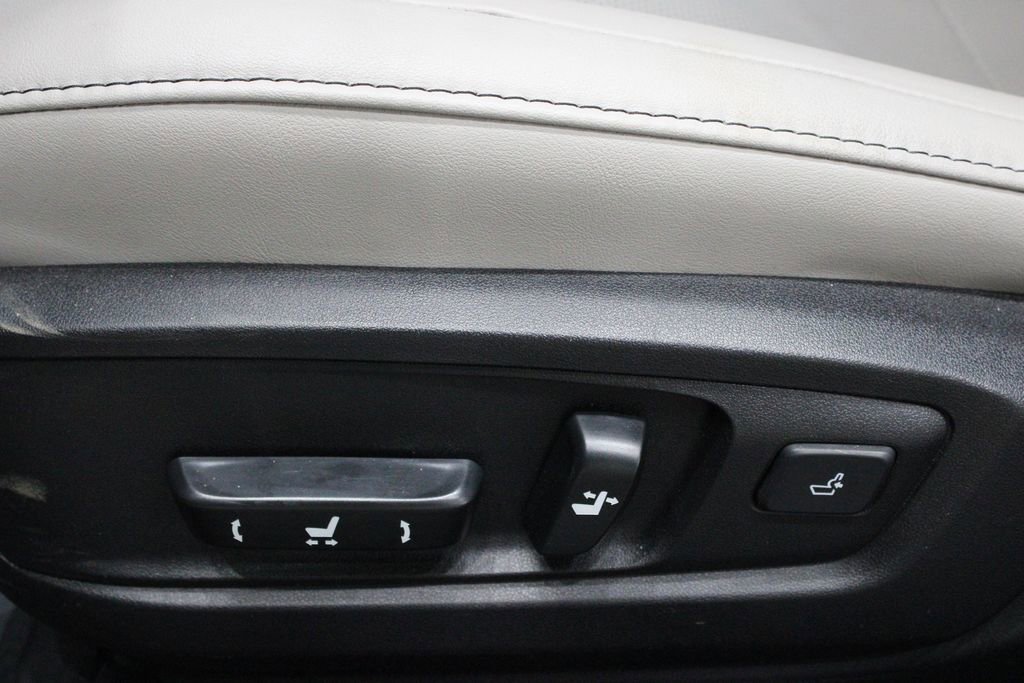 Used 2018 Lexus ES 350 w/ Navigation System Package image 22