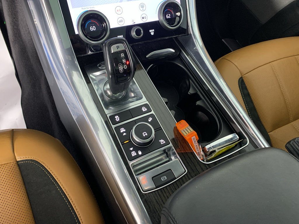 Used 2019 Land Rover Range Rover Sport Supercharged AWD/4WD image 23