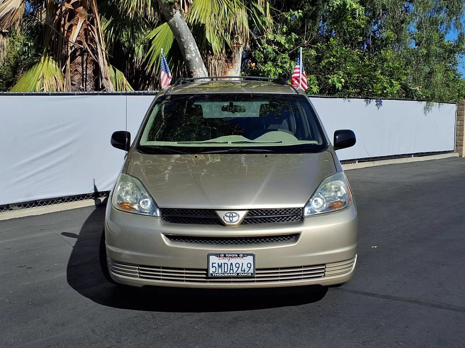 Used 2005 Toyota Sienna CE FWD image 3