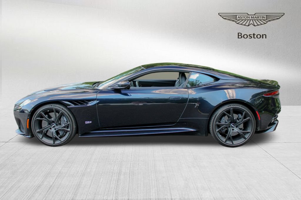 Used 2019 Aston Martin DBS Superleggera RWD image 3