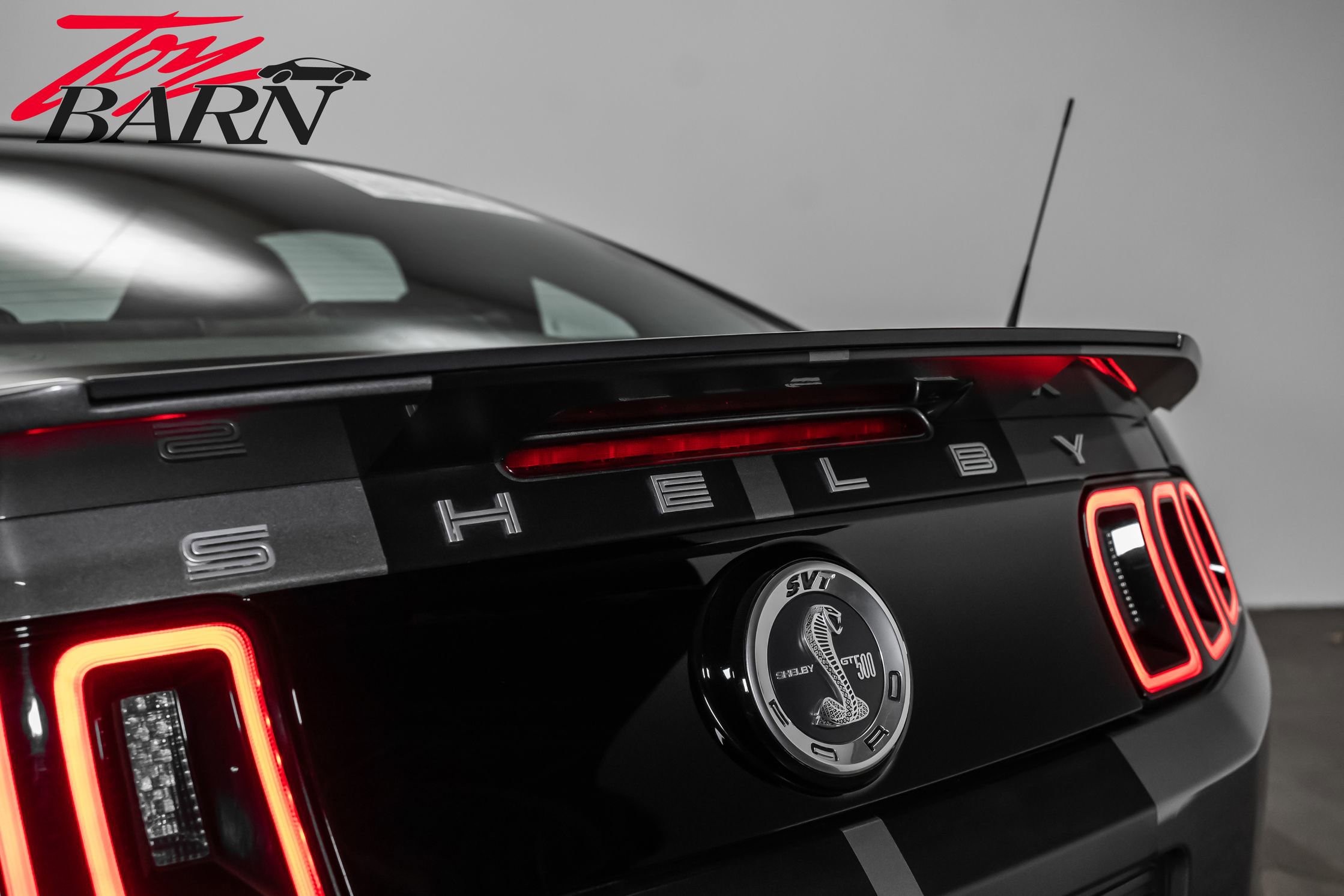 Used 2014 Ford Mustang Shelby GT500 w/ Equipment Group 821A image 12