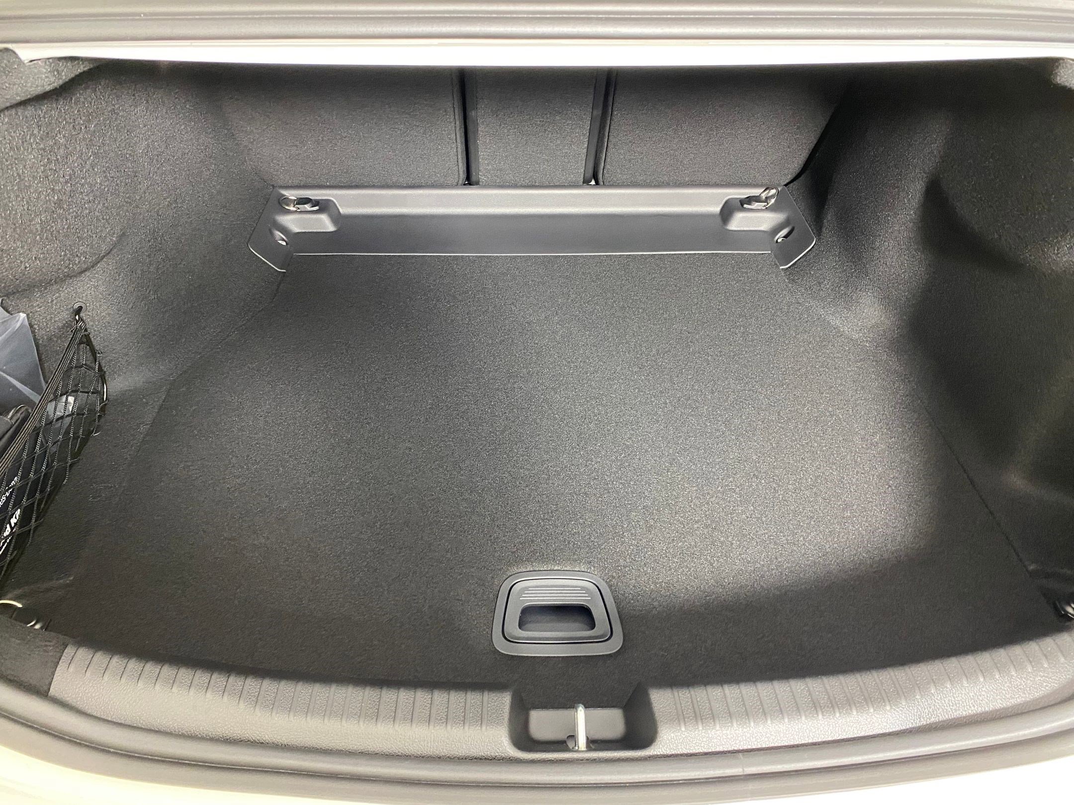 Used 2025 Mercedes-Benz C 300 4MATIC Sedan image 30