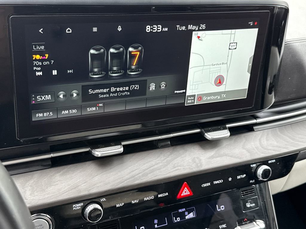 Used 2022 Kia Carnival EX FWD image 23