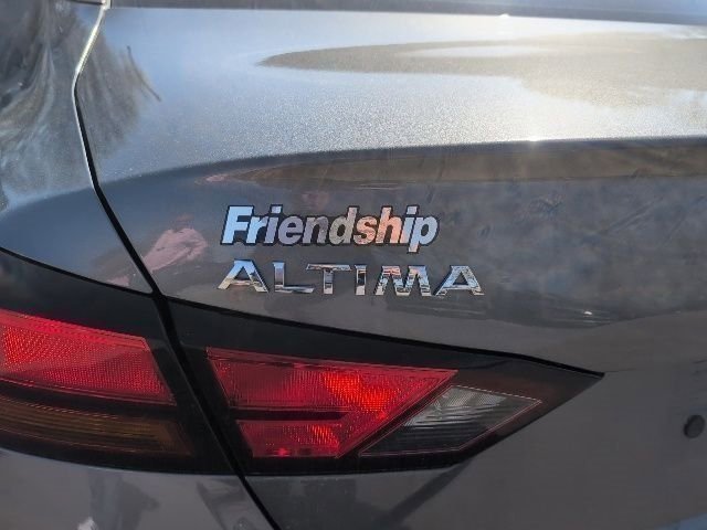 Used 2020 Nissan Altima 2.5 SR w/ Premium Package image 10