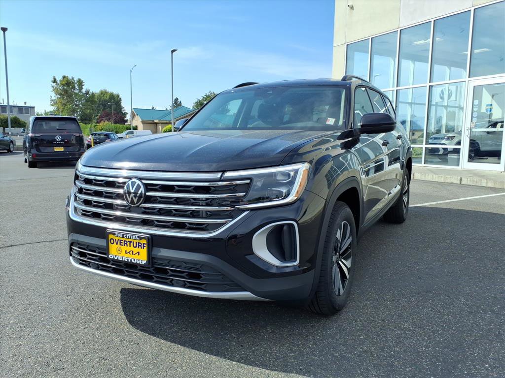 New 2026 Volkswagen Atlas SE image 3
