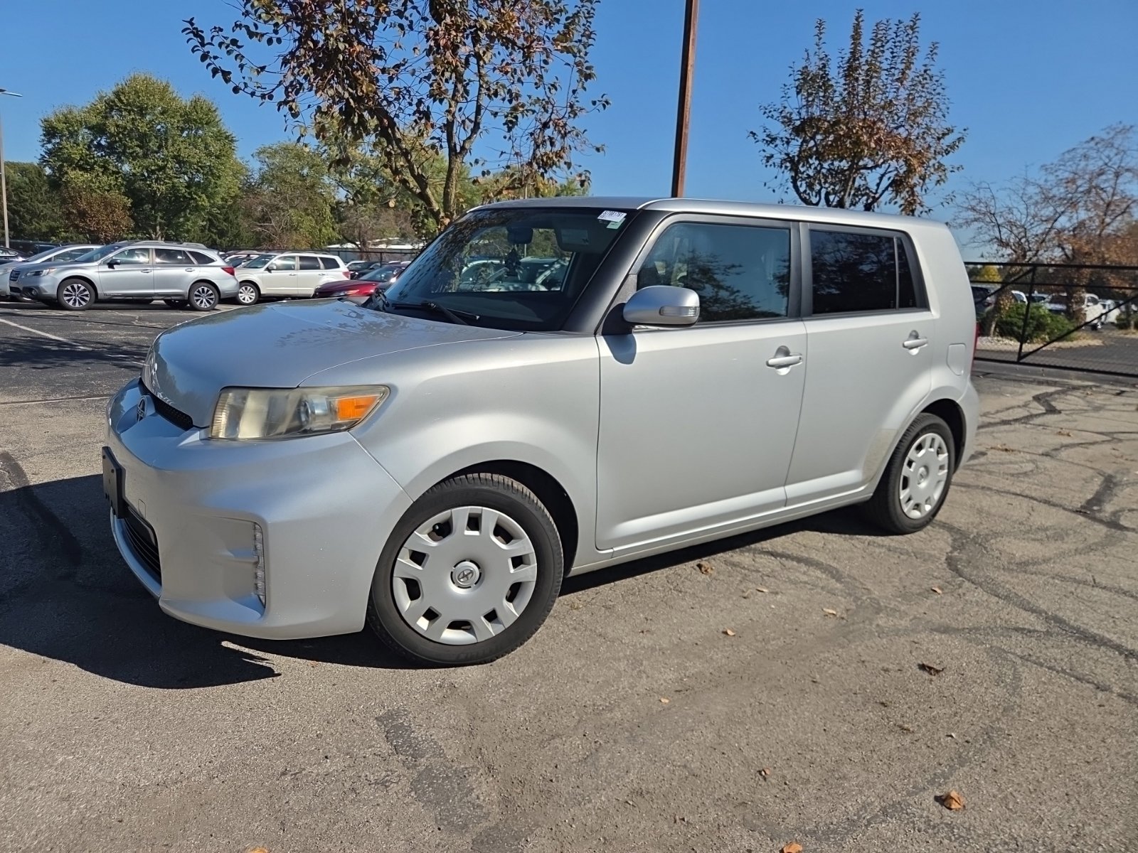 Used 2015 Scion xB FWD image 13
