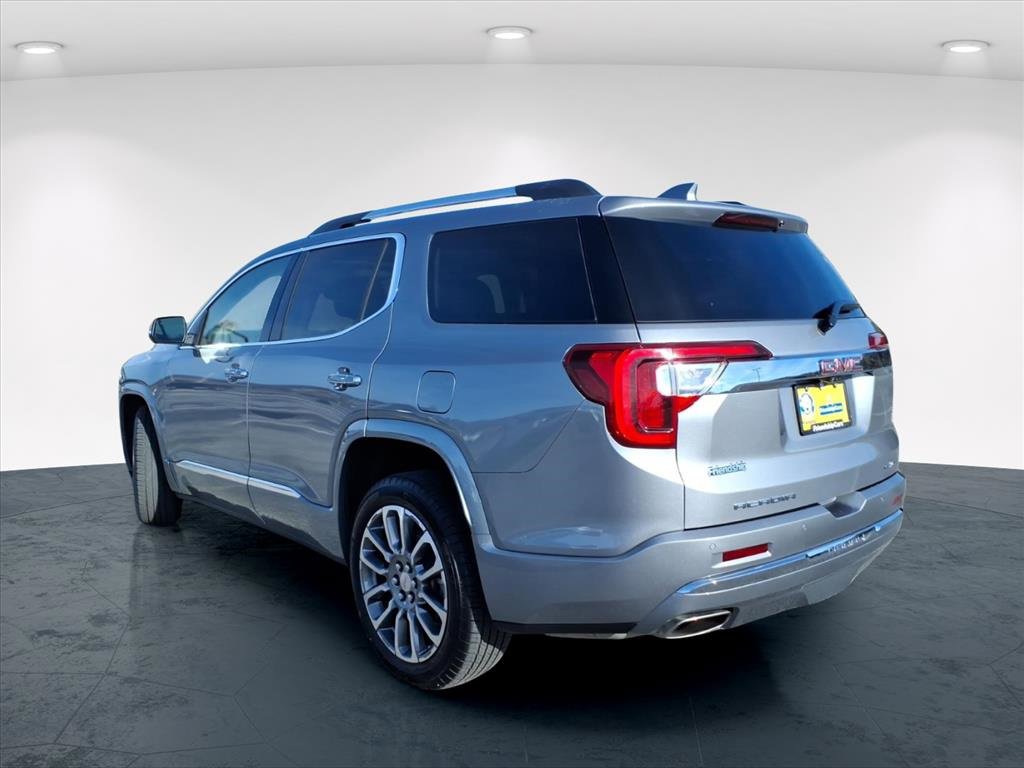 Used 2023 GMC Acadia Denali w/ Denali Ultimate Package image 4