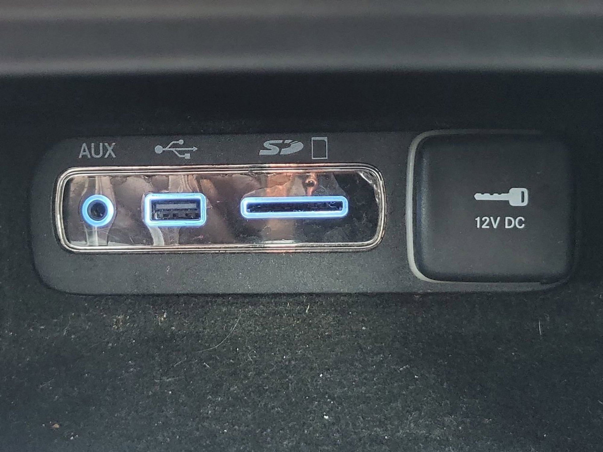 Used 2017 Jeep Grand Cherokee Limited w/ Luxury Group II image 25