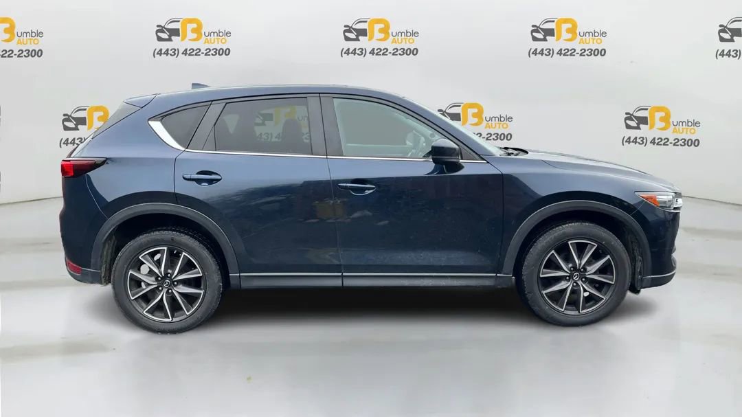 Used 2018 MAZDA CX-5 Touring w/ Preferred Equipment Package AWD/4WD image 4