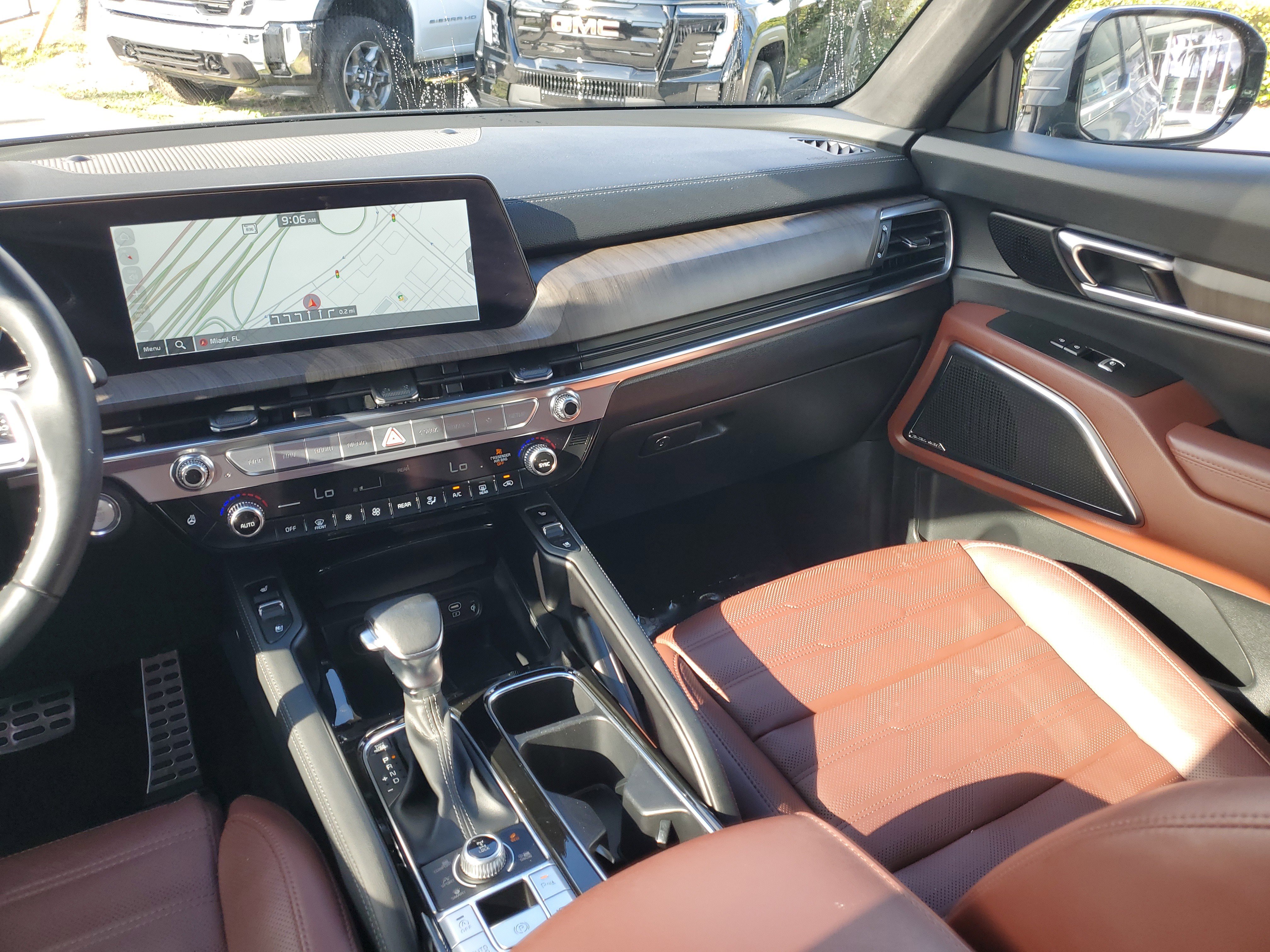 Used 2024 Kia Telluride SX Prestige image 29