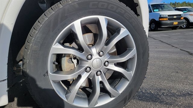 Used 2018 Dodge Durango Citadel image 12