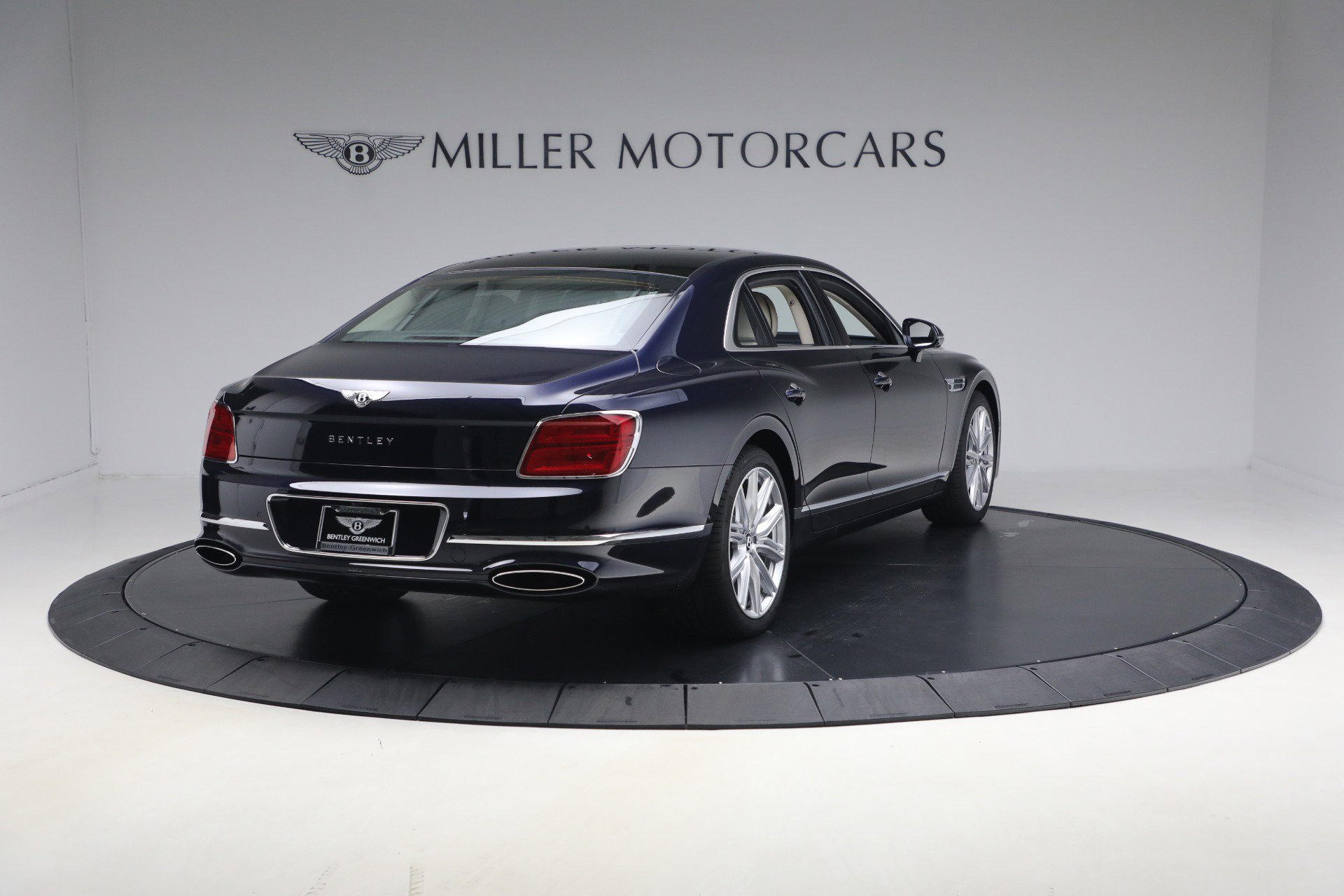 New 2026 Bentley Flying Spur Plug-In Hybrid AWD/4WD image 5