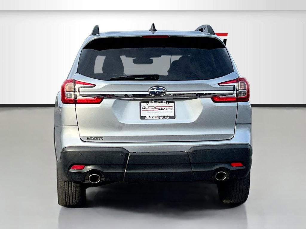 Used 2023 Subaru Ascent Limited w/ Technology Package image 6