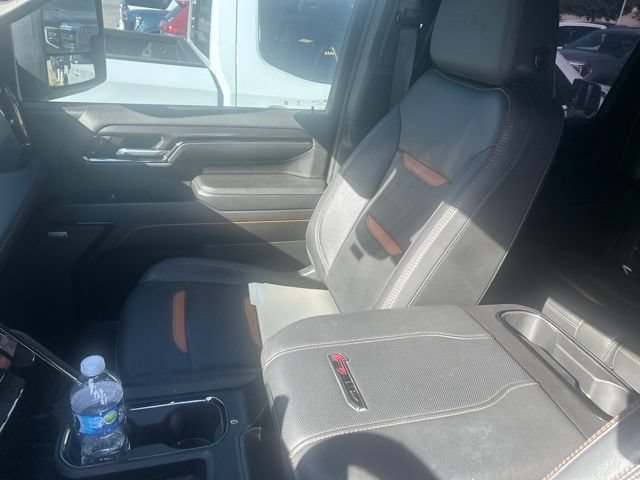 Used 2024 GMC Sierra 2500 AT4 w/ AT4 Premium Plus Package AWD/4WD image 6