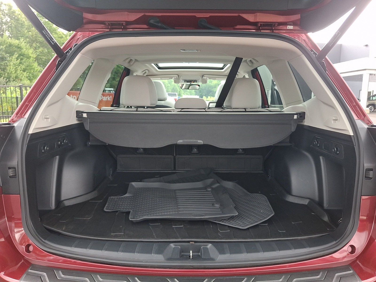 Certified 2021 Subaru Forester Premium AWD/4WD image 29