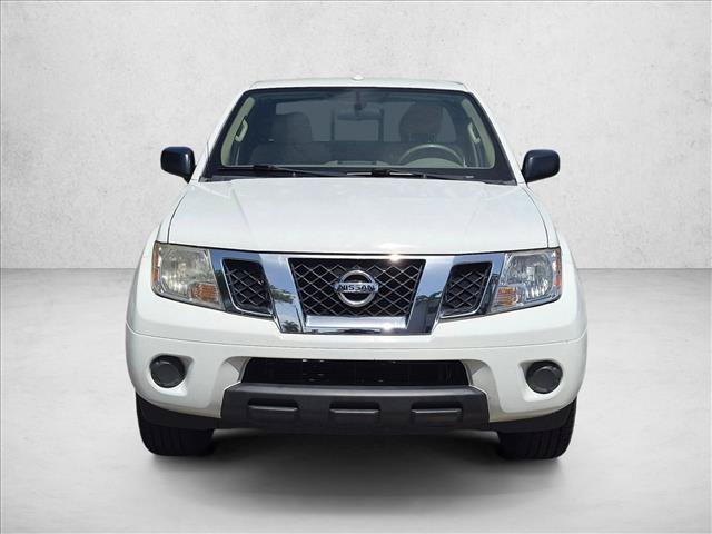Used 2017 Nissan Frontier SV RWD image 2