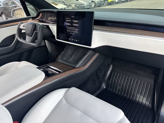 Used 2022 Tesla Model X AWD/4WD image 12