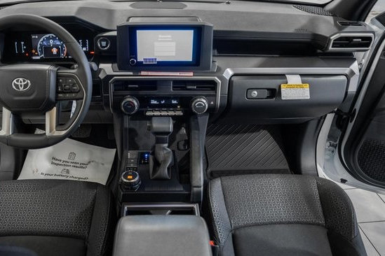 New 2026 Toyota 4Runner SR5 AWD/4WD image 18