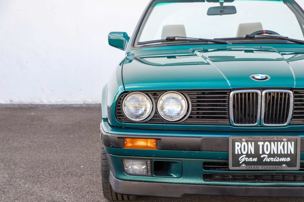 Used 1992 BMW 325i Convertible RWD image 44