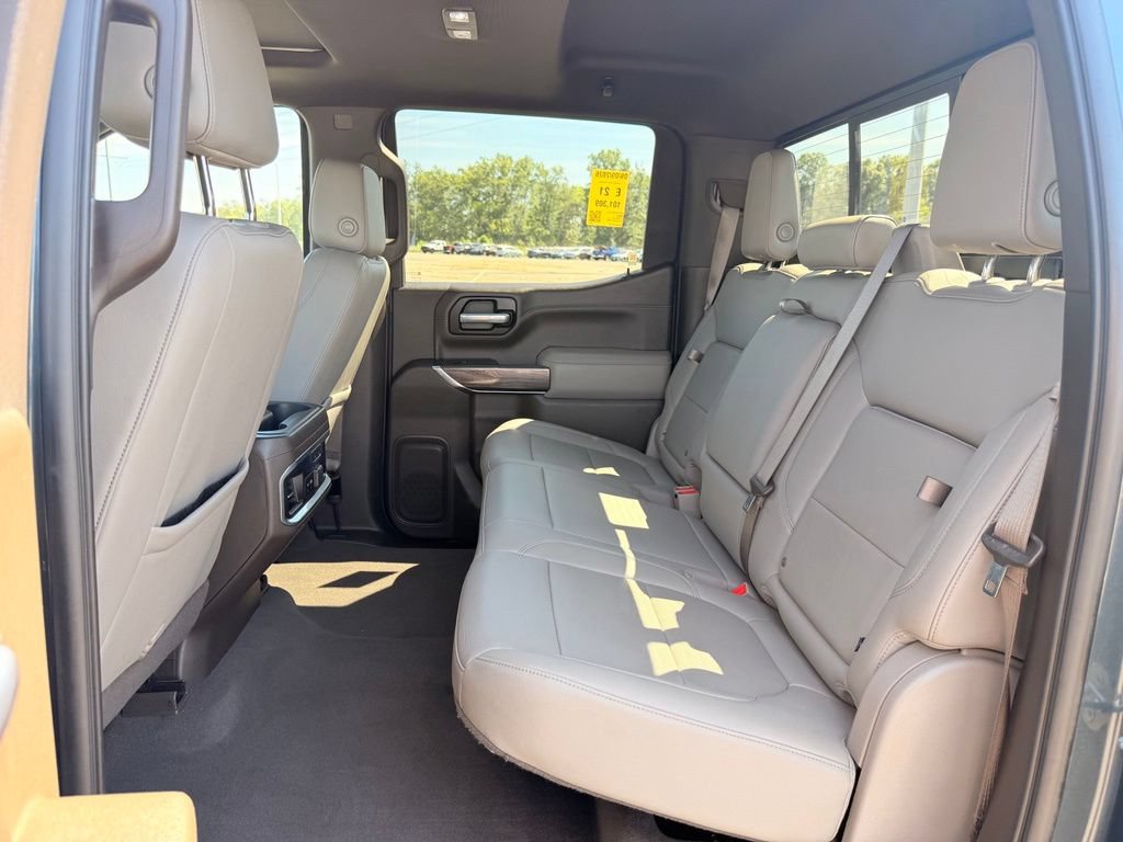 Used 2021 Chevrolet Silverado 1500 LTZ w/ LTZ Premium Package AWD/4WD image 16