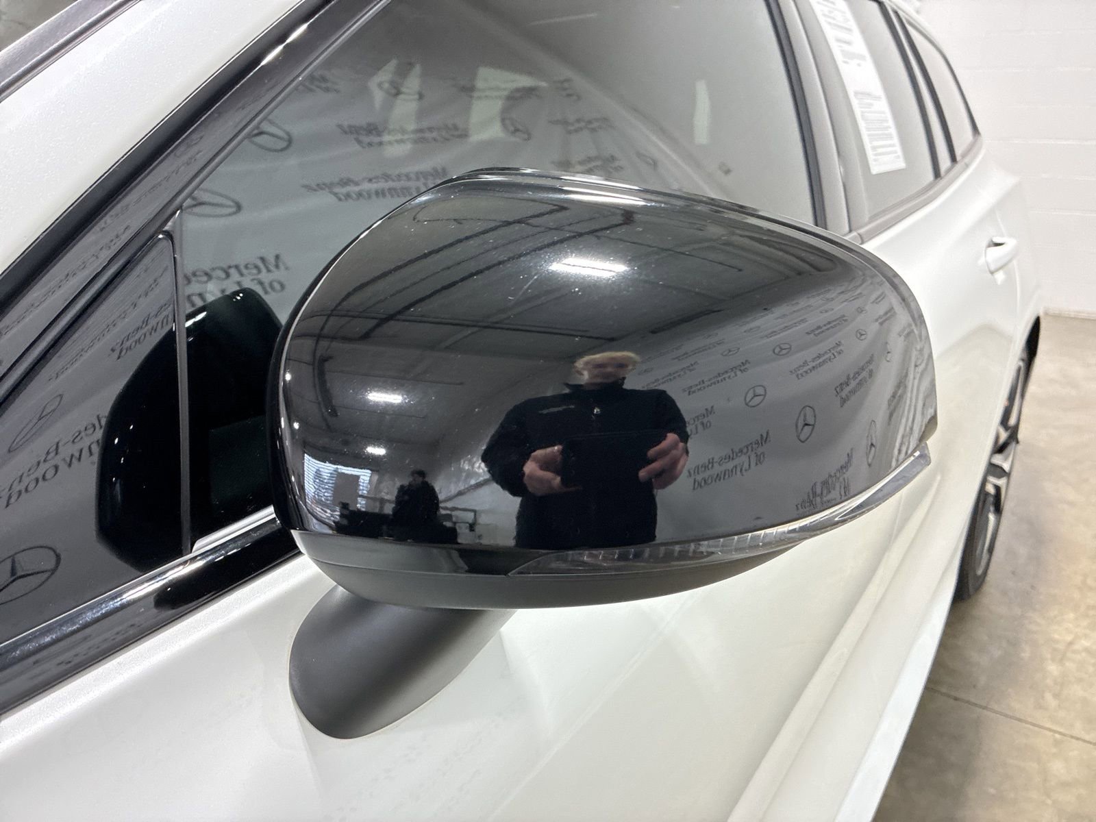 Used 2024 Volvo V60 T8 Polestar image 9