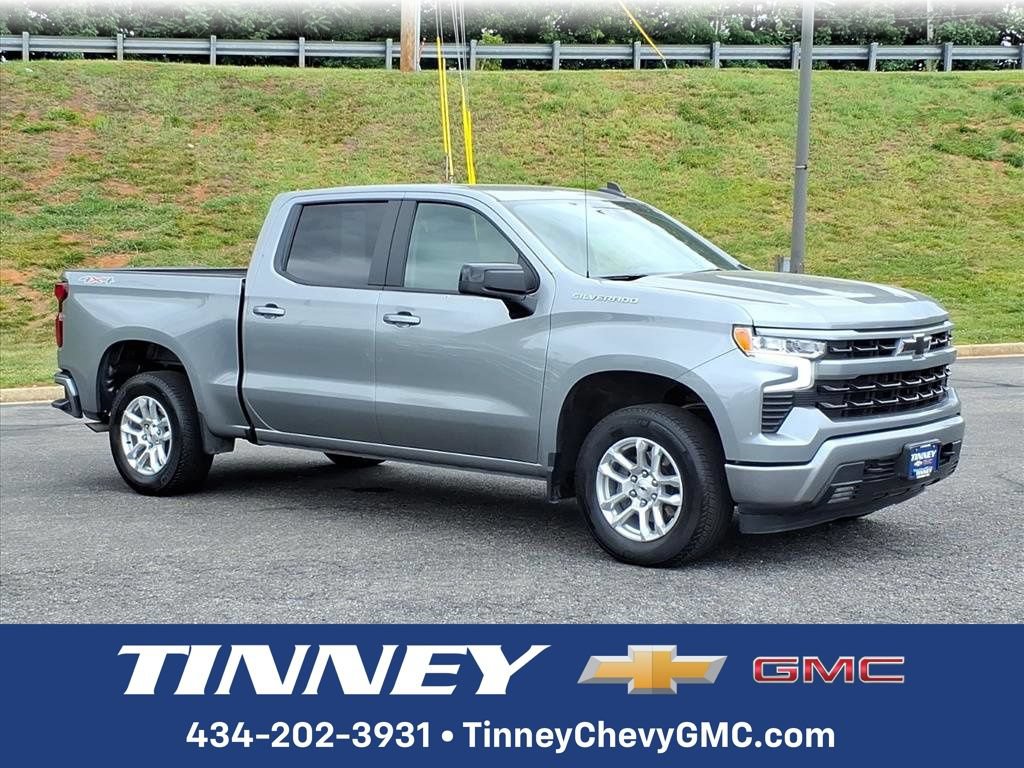 Used 2026 Chevrolet Silverado 1500 RST AWD/4WD image 1