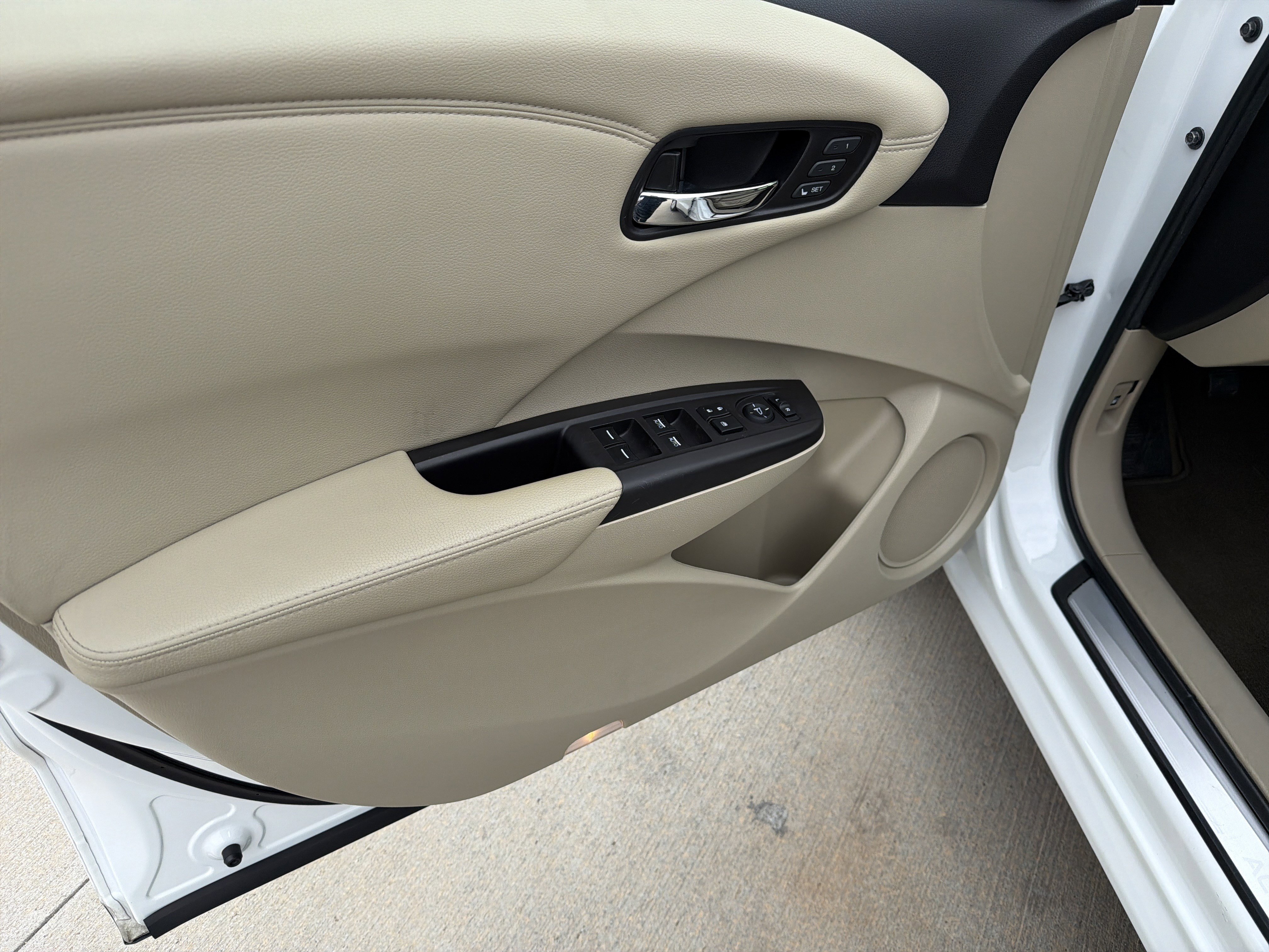 Used 2016 Acura RDX w/ Technology Package image 14